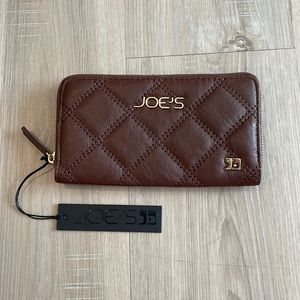 Joe’s clutch wallet